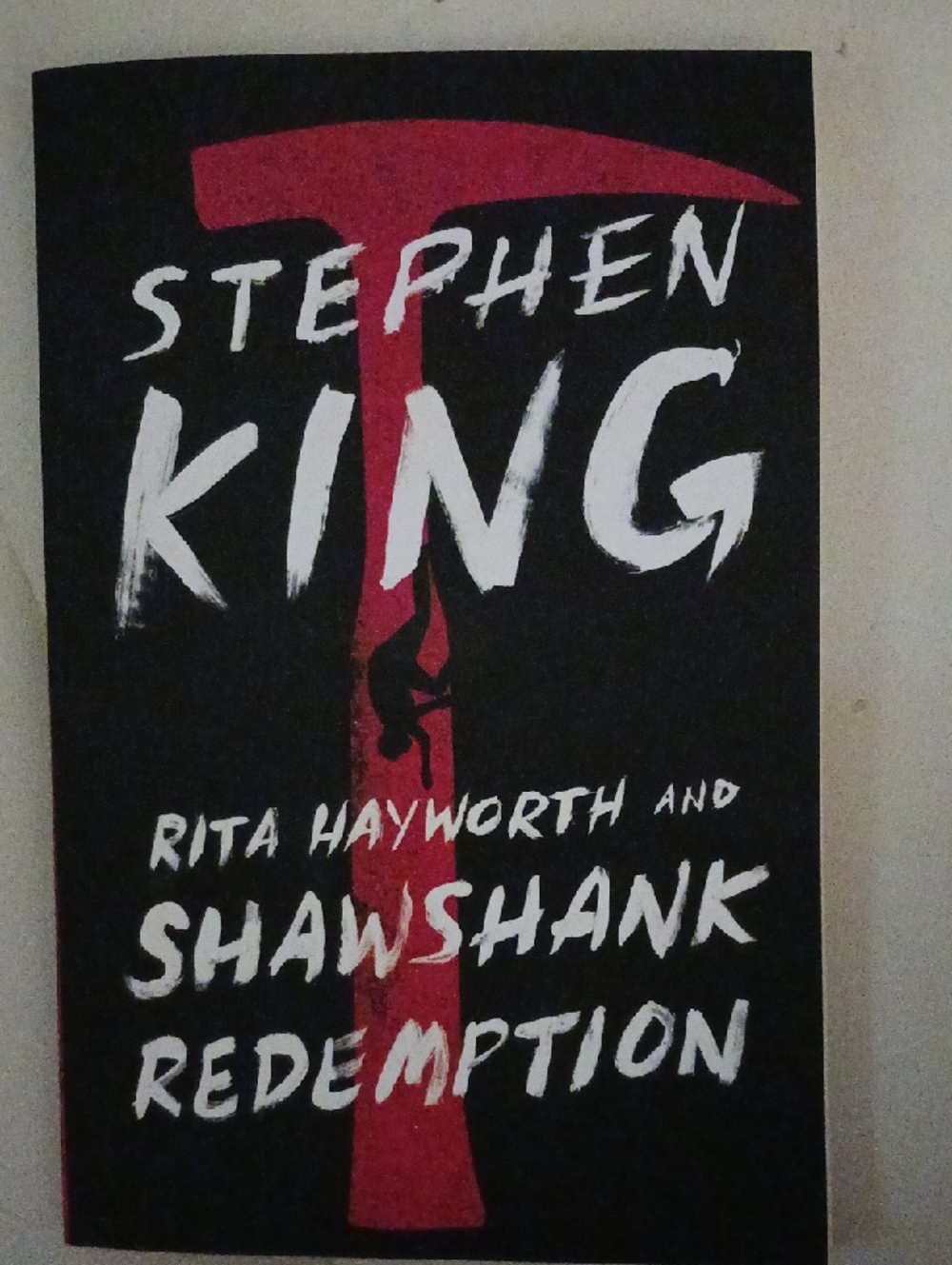 Stephen King "Rita Hayworth and Shawshank Redemption" Paperback - Black & Red